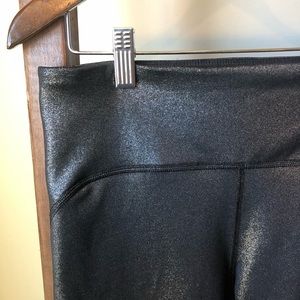 Joy Lab Large Black Mid Rise Yoga Pants